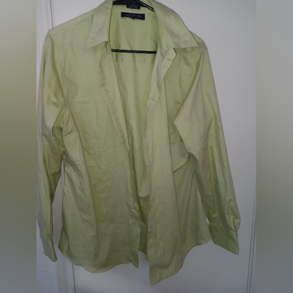 Women's Jones New York button up blouse green